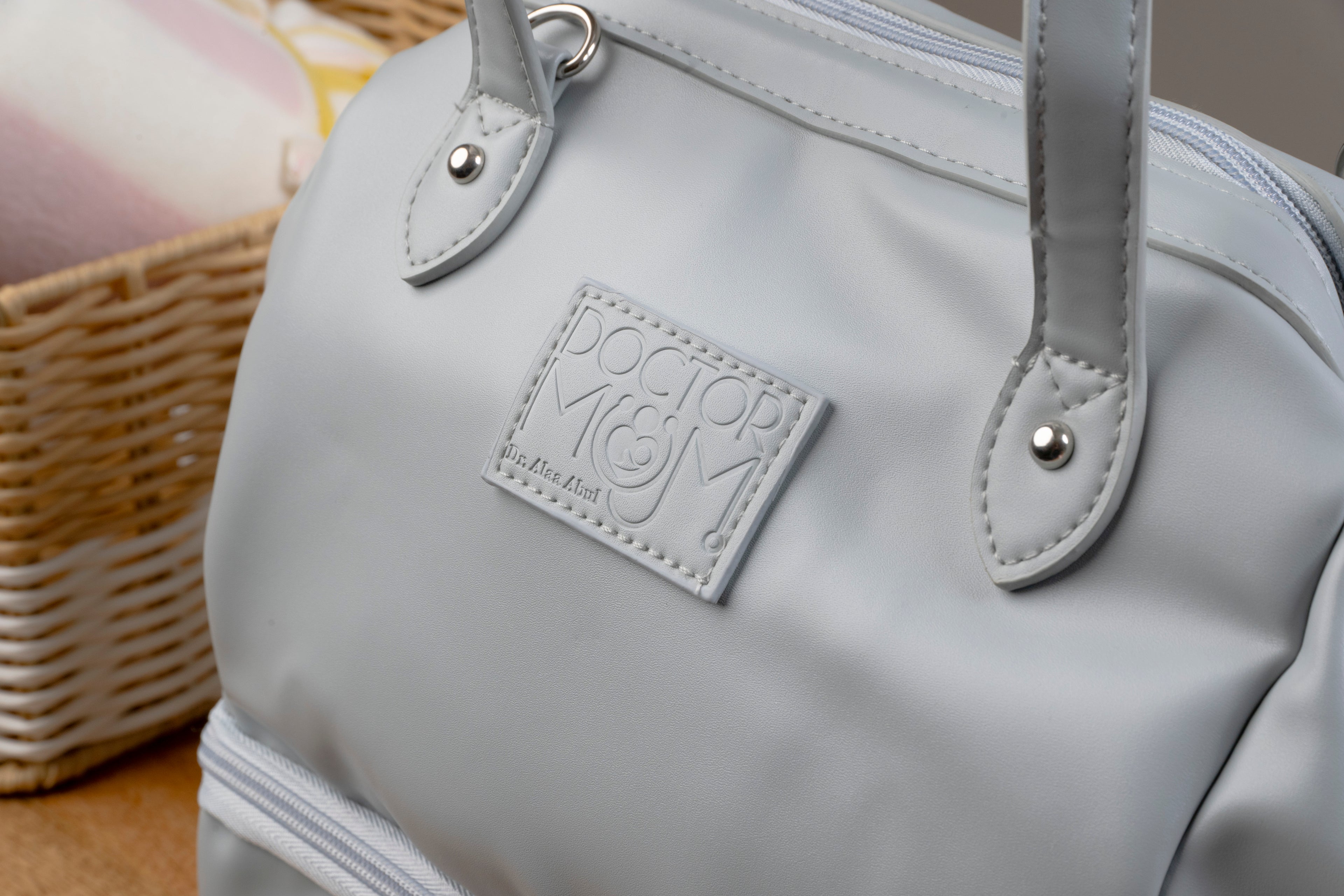 Doctor Mum's Pump bag