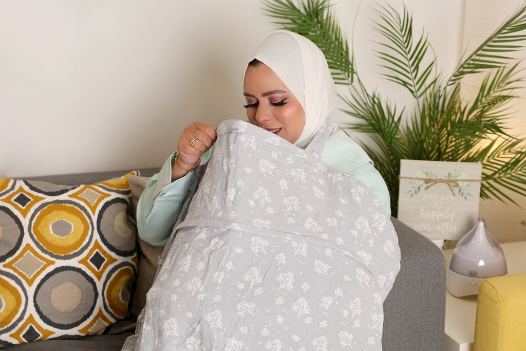 Grey Breastfeeding Cover