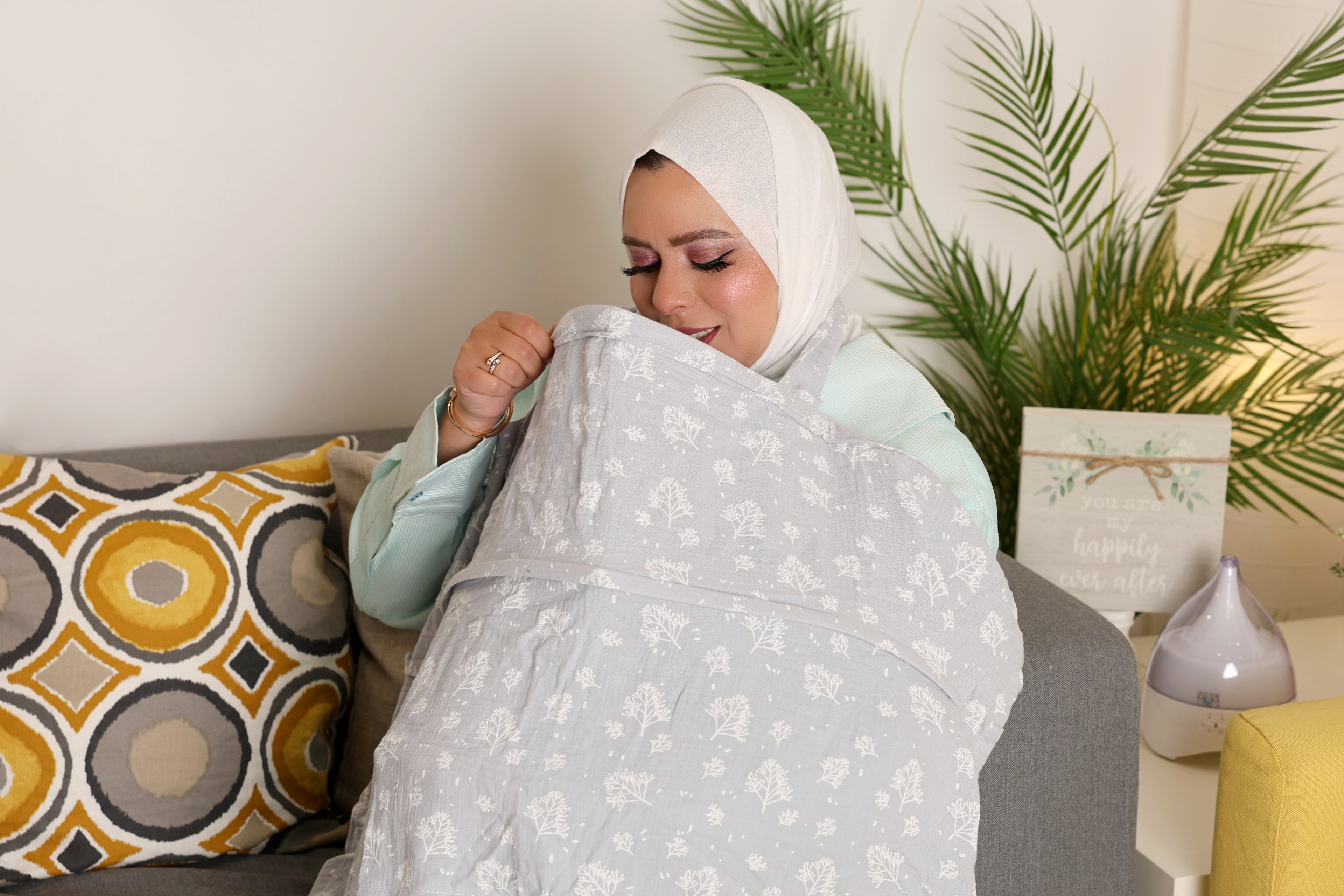 Grey Breastfeeding Cover